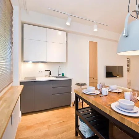 Swietojanska アパート *