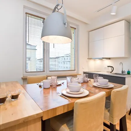 Swietojanska アパート